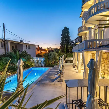 Luxury Ii Apartamento *