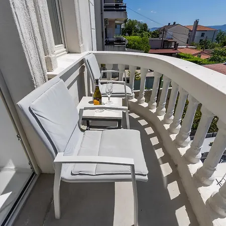 Appartamento Luxury Ii *