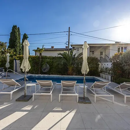 Apartamento Luxury Ii