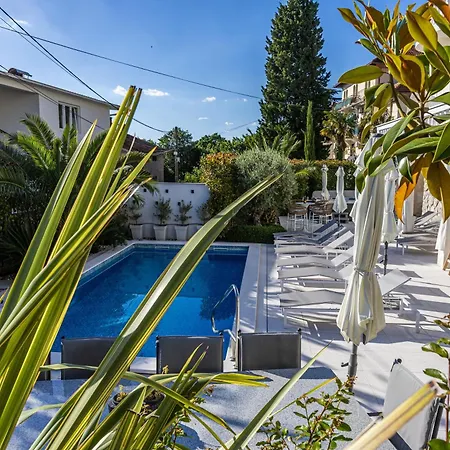 Appartamento Luxury Ii *