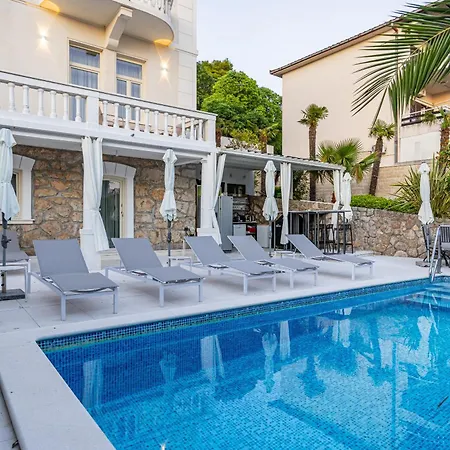 Luxury Ii Appartamento Crikvenica